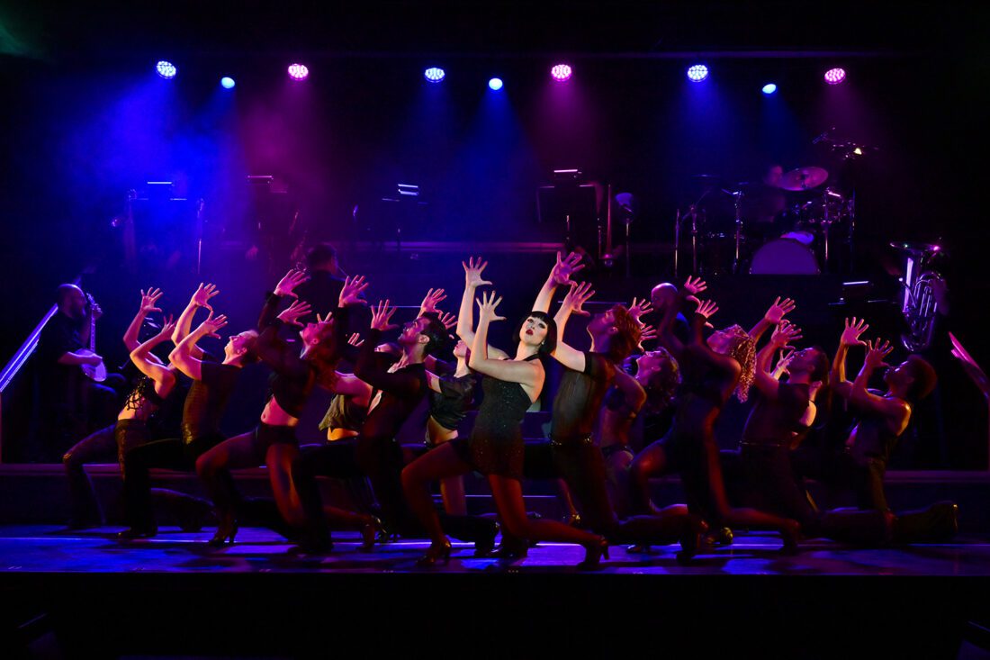 Chicago brings its razzle dazzle to Broadway Palm Dinner Theatre